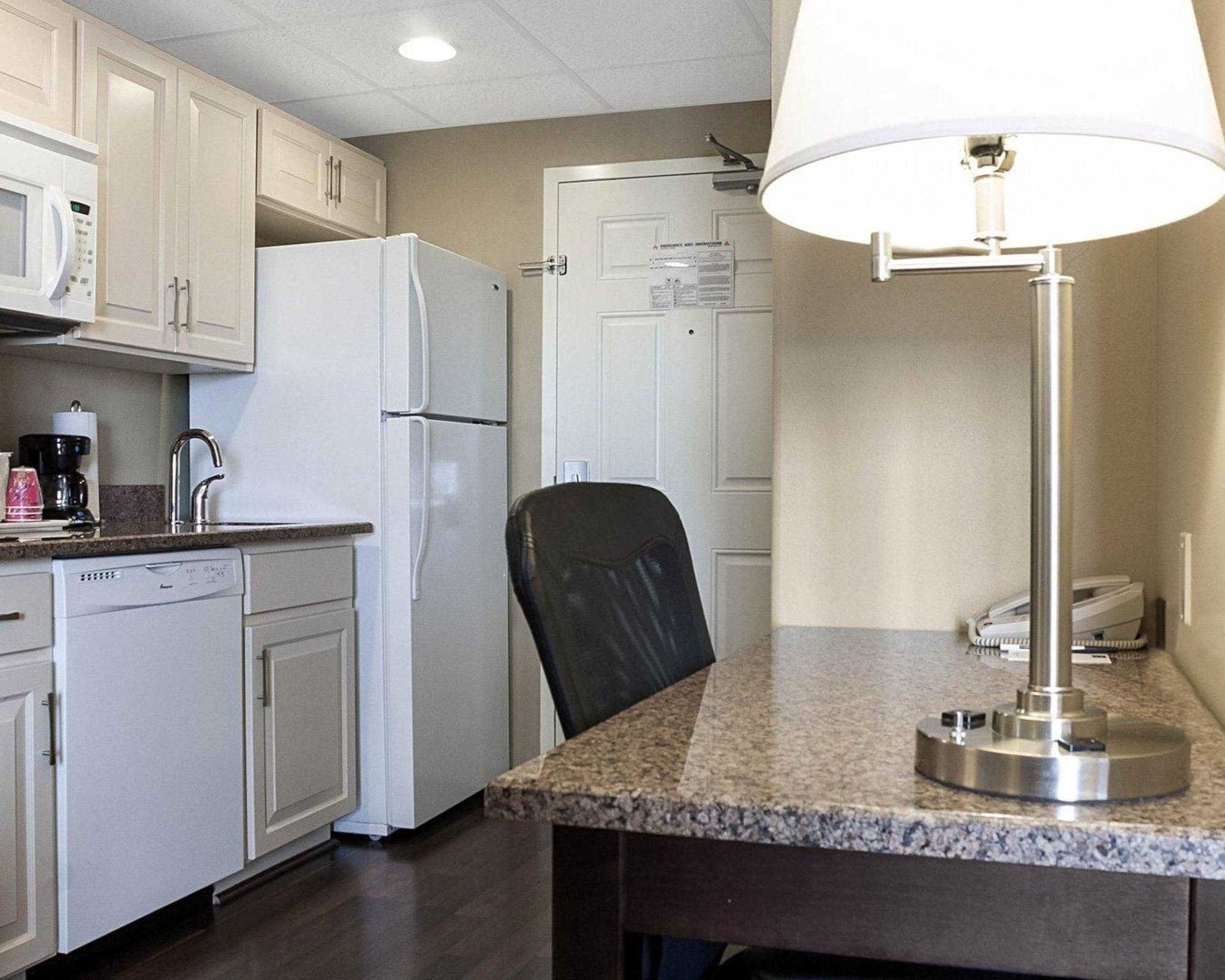 Hotel Mainstay Bismarck