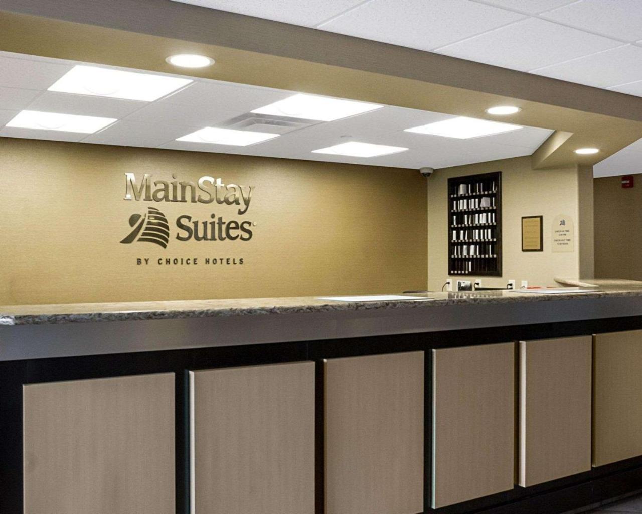 Hotel Mainstay Bismarck